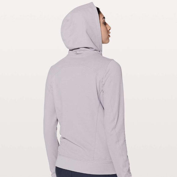 Lululemon Press Pause Jacket NWOT PRICE IS FIRM. NO OFFERS. NO DISCOUNTS - Picture 3 of 9